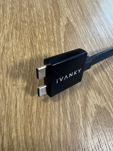 station-accueil-iVANKY-Pro-12-en-2-double-USB-C