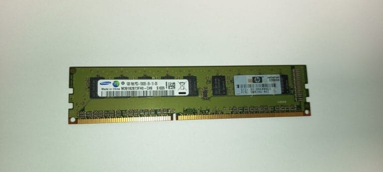 Samsung M391B2873FH0 mémoire RAM DDR3 1333MHz PC3-10600E 1 Go