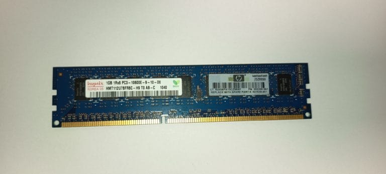 SK hynix HMT112U7BFR8C mémoire RAM DDR3 1333MHz PC3-10600E 1 Go
