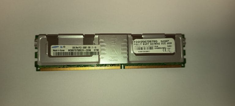 Samsung M395T5750EZ4 mémoire RAM DDR2 667MHz PC2-5300F 2 Go