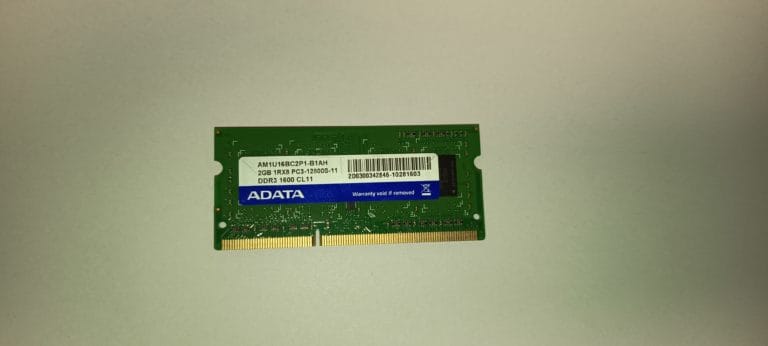 Adata AM1U16BC2P1 mémoire RAM DDR3 1600MHz PC3-12800S 2GB