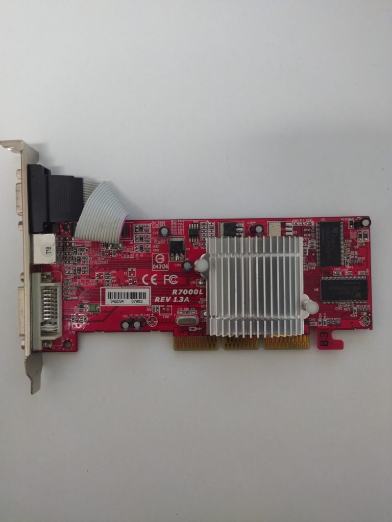 Radeon GeCube GC-R7000L-B3 7000 64Mo