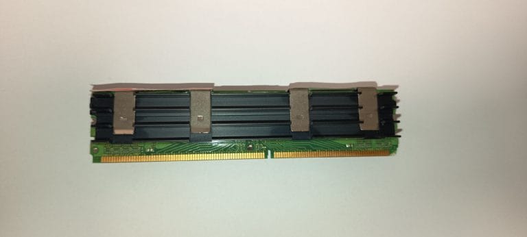 SQP S/AP-MP28F4G mémoire RAM DDR2 800MHz PC2-6400F 2GB