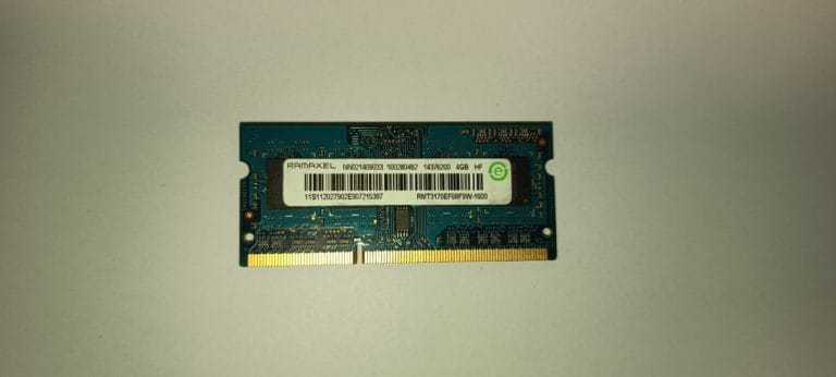 Ramaxel RMT3170EF68F9W mémoire RAM DDR3 1600MHz PC3-12800U 4GB