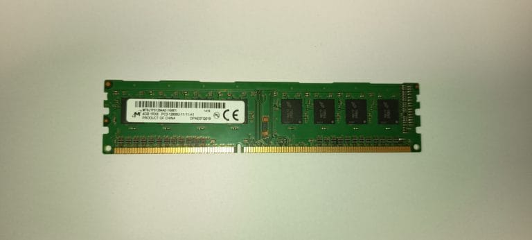 Micron MT8JTF51264AZ mémoire RAM DDR3 1600MHz PC3-12800U 4GB